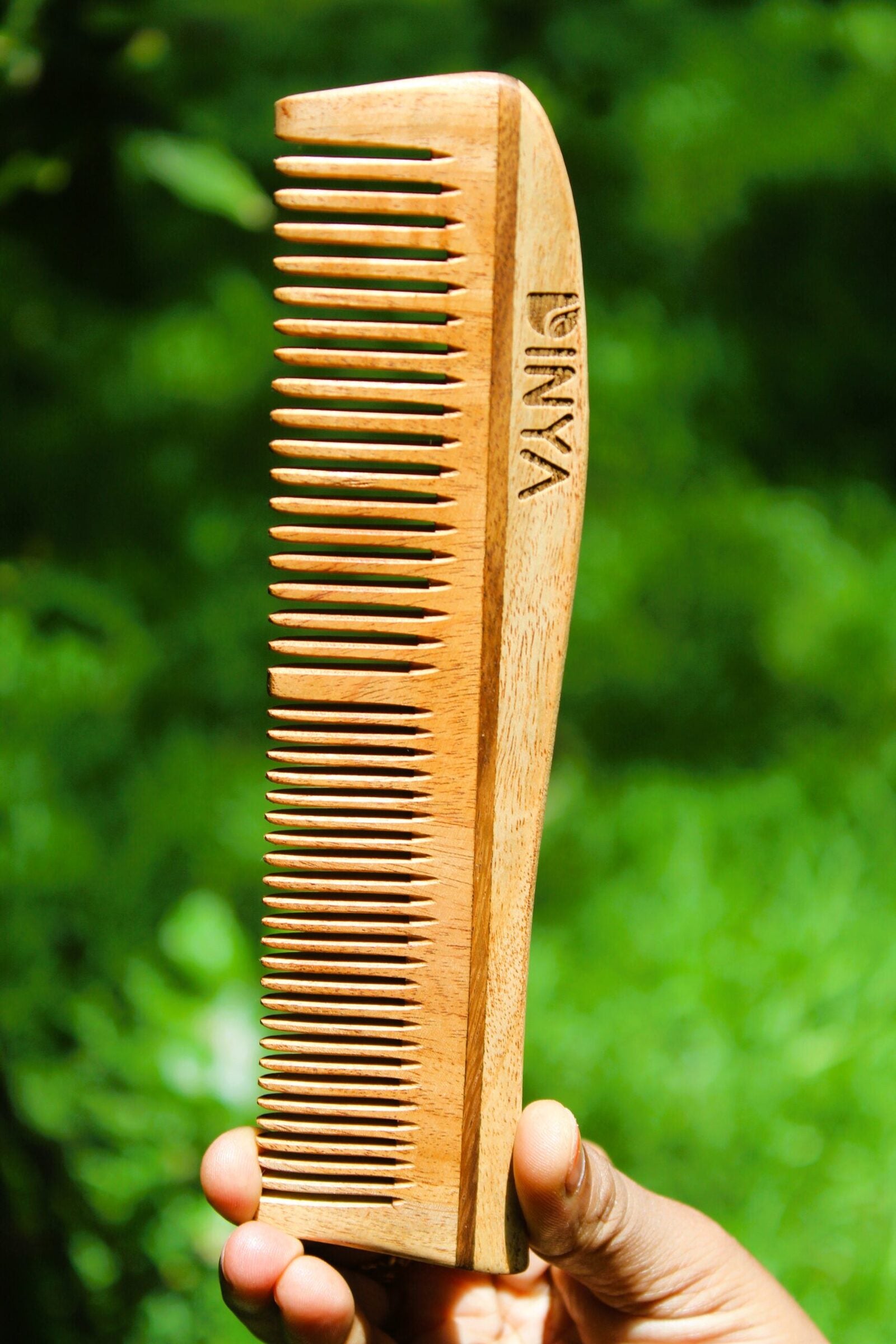 Dinya S shape comb